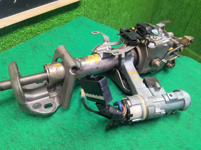 【中古】ハイラックスサーフ Y-KZN130W ステアリングコラム 45870-35260 自社品番260291 204