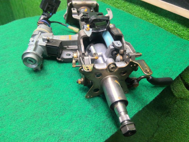 【中古】ハイラックスサーフ Y-KZN130W ステアリングコラム 45870-35260 自社品番260291 204