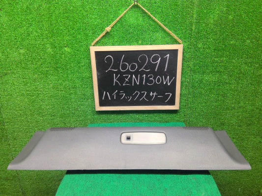 【中古】ハイラックスサーフ Y-KZN130W リア ルームランプ 81250-89102 自社品番260291 204