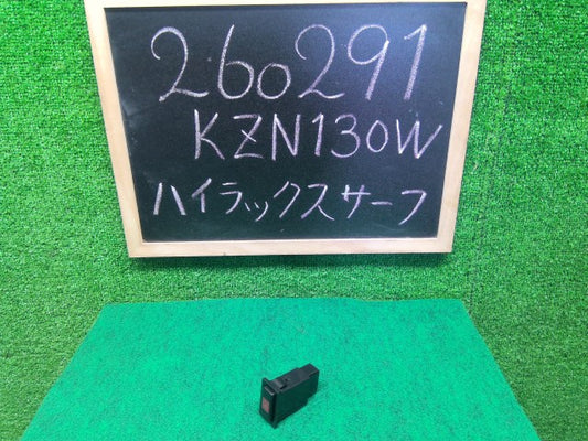【中古】ハイラックスサーフ Y-KZN130W ハザードスイッチ 84332-89110 自社品番260291 204