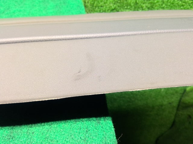 【中古】ハイラックスサーフ Y-KZN130W リア トノカバー  自社品番260291 204