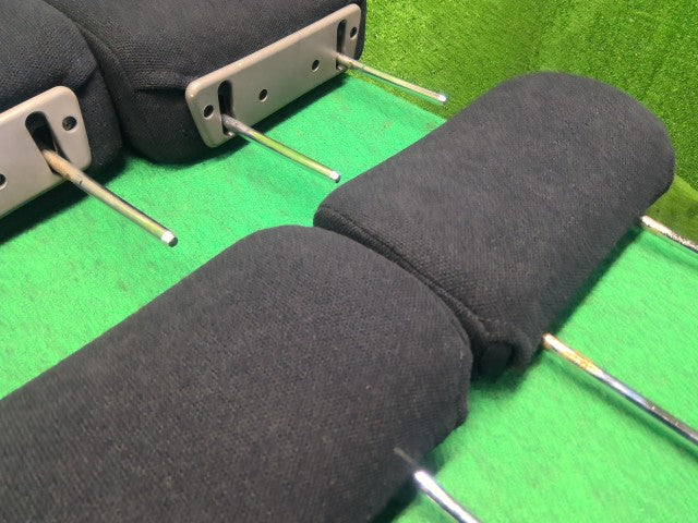 【中古】ハイラックスサーフ Y-KZN130W ヘッドレスト  自社品番260291 204