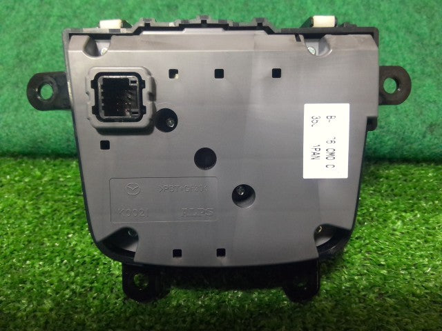 【中古】アクセラ DAA-BYEFP ナビ コマンド