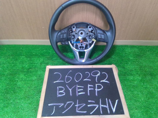 【中古】アクセラ DAA-BYEFP ステアリングホイール ハンドル