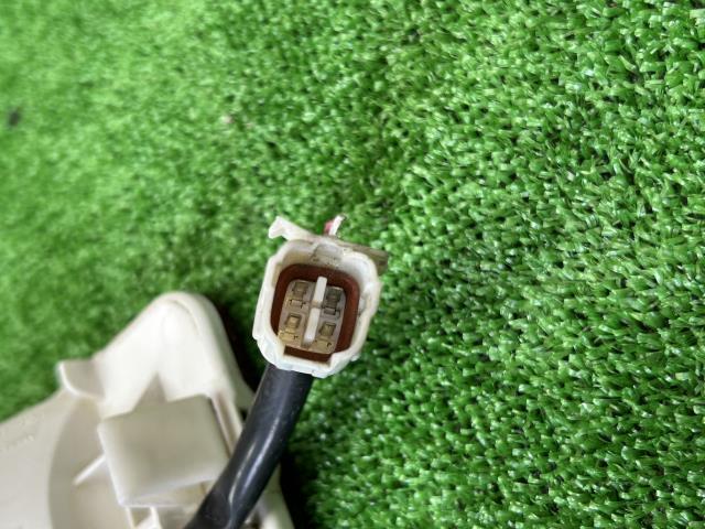 キャリィ EBD-DA16T 右テールランプ 右ブレーキランプ
