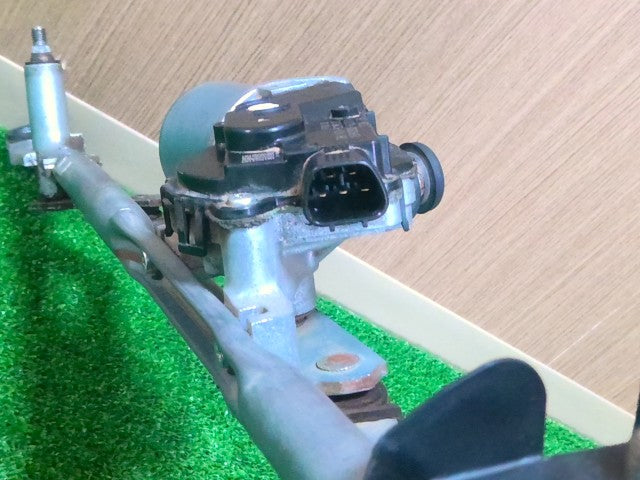 キャリィ EBD-DA16T フロントワイパーモーター 38100-82M20