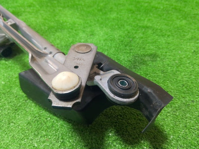 キャリィ EBD-DA16T フロントワイパーモーター 38100-82M20