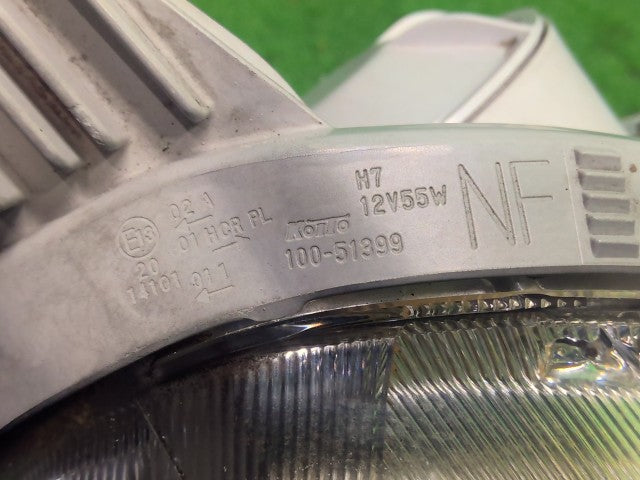 パッソ 右ヘッドランプＡＳＳＹ DBA-KGC30 81110-B1390