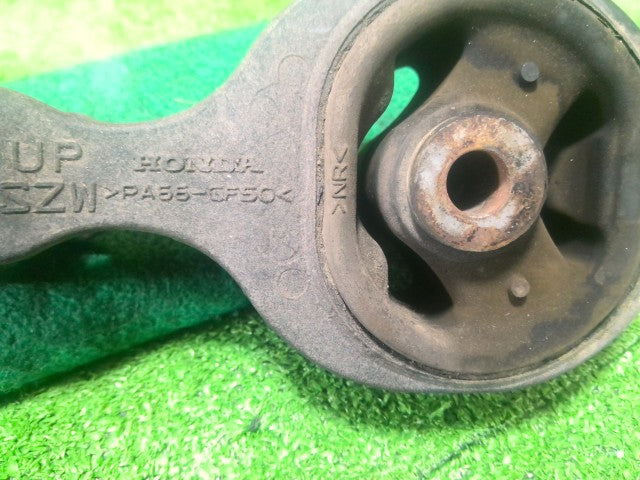 【中古】ステップワゴン DBA-RK1 エンジンマウント4個セット 50850-SZW-003