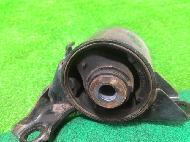 【中古】ステップワゴン DBA-RK1 エンジンマウント4個セット 50850-SZW-003