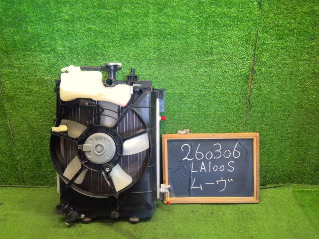 【中古】ムーヴ DBA-LA100S ラジエータ 16400-B2190