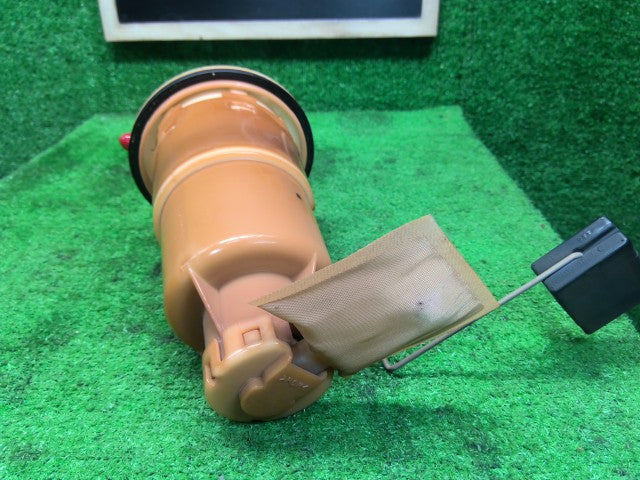 【中古】ハイゼット LE-S210V フューエルポンプ 23210-97501-000