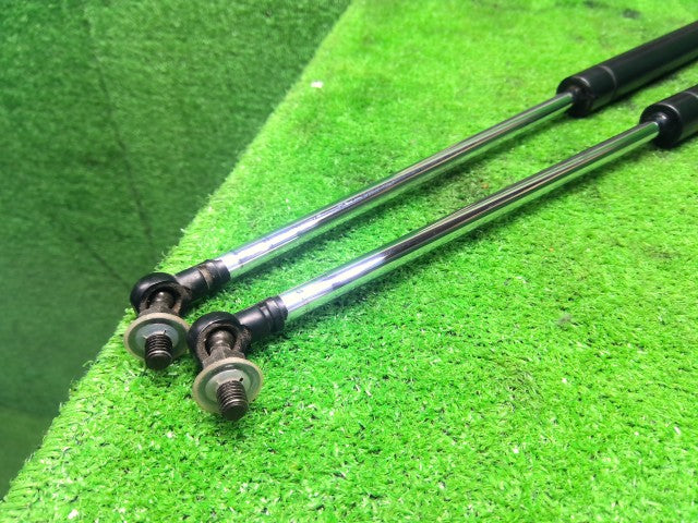 【中古】ハイゼット LE-S210V バックドアダンパー 68950-97504
