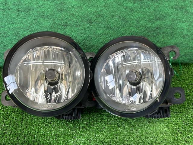 【中古】シトロエン ABA-B7HN02 フォグランプ左右セット 6208