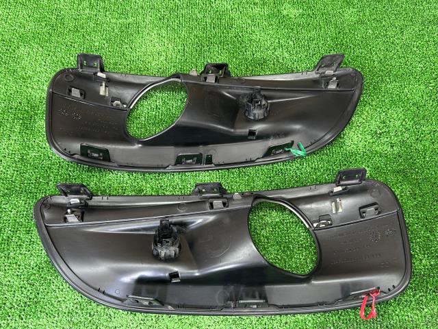 【中古】シトロエン ABA-B7HN02 フォグランプ左右セット 6208