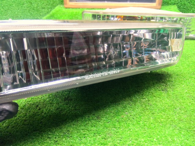 【中古】ランドクルーザー S-HDJ81V 左右 ターンランプ