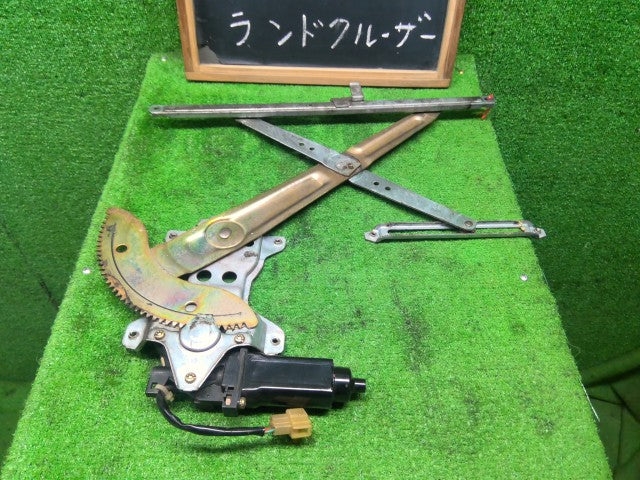 【中古】ランドクルーザー S-HDJ81V 左フロントドアレギュレータ・モーター 69802-60010