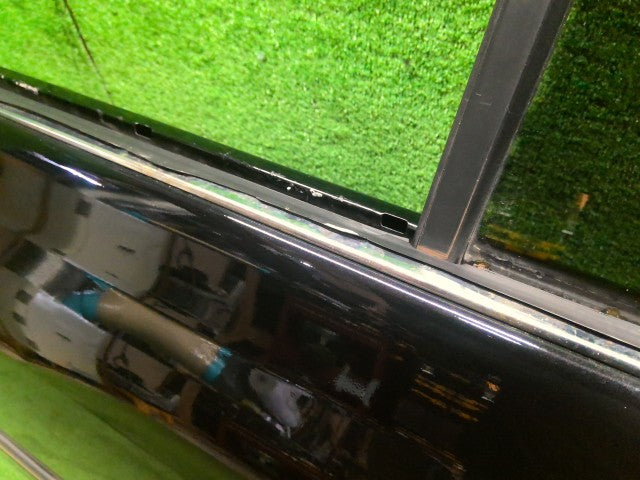 【中古】ランドクルーザー S-HDJ81V 左リアドアＡＳＳＹ 67004-60031