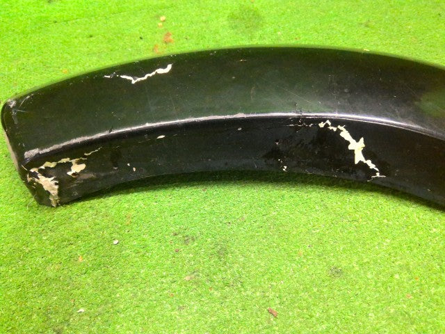 【中古】ランドクルーザー S-HDJ81V 左リアオーバーフェンダー 61064-60903