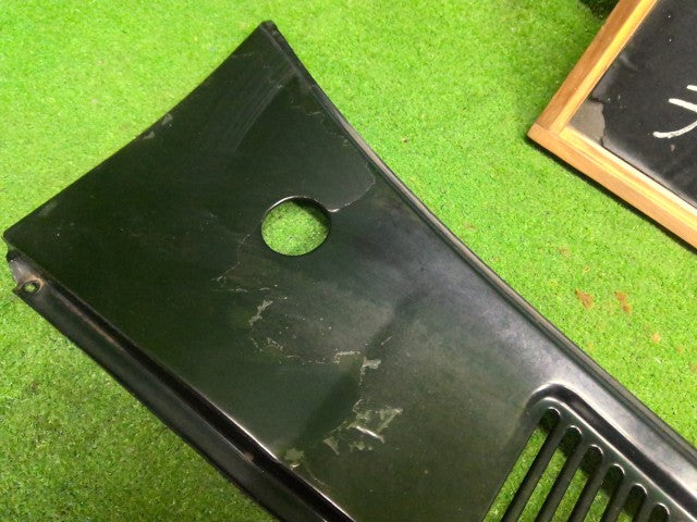 【中古】ランドクルーザー S-HDJ81V カウルトップパネル 55781-60020