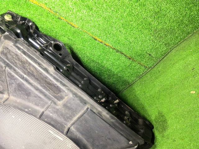 【中古】ランドクルーザー S-HDJ81V ラジエータ 16400-17060