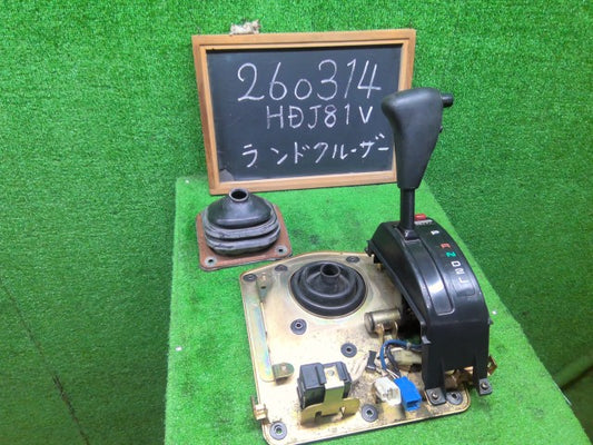 【中古】ランドクルーザー S-HDJ81V シフトレバー 6M1