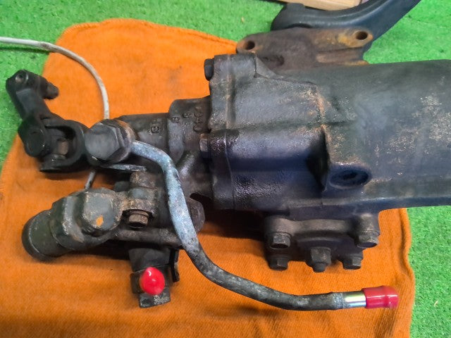 【中古】ランドクルーザー S-HDJ81V ステアリングギアボックス 44110-60220