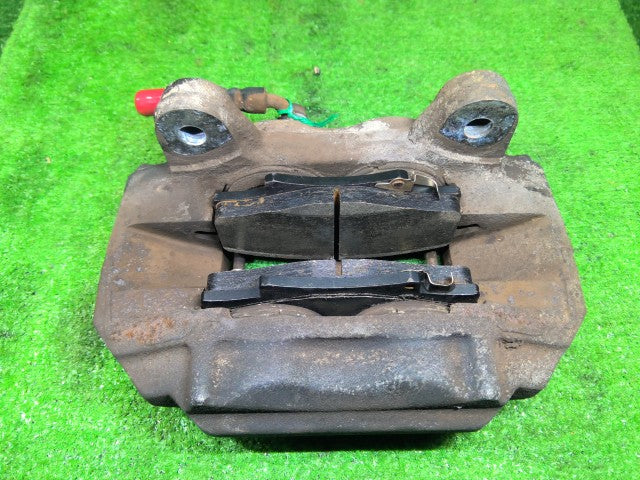 【中古】ランドクルーザー S-HDJ81V 右フロントキャリパー 47730-60060