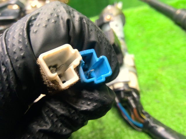 【中古】ランドクルーザー S-HDJ81V ステアリングコラム 45870-60070