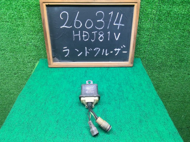 【中古】ランドクルーザー S-HDJ81V グロープラグリレー 28610-17020