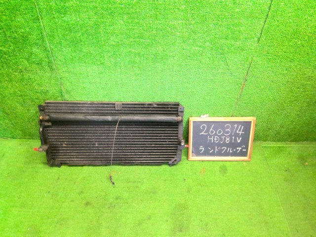 【中古】ランドクルーザー S-HDJ81V コンデンサー 28610-17020