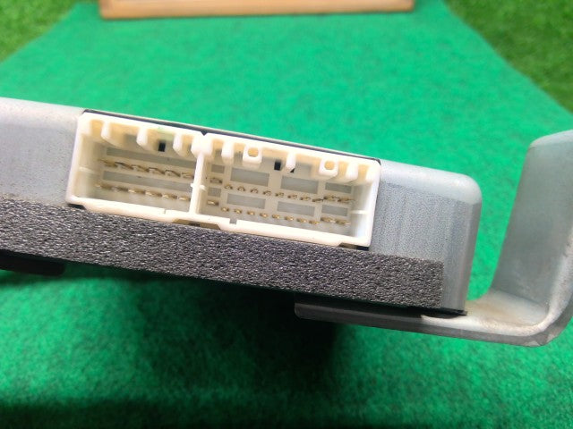 【中古】ランドクルーザー S-HDJ81V ミッションコンピューター 89530-60090
