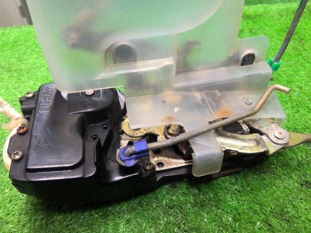 【中古】ランドクルーザー S-HDJ81V 左フロントドアロックソレノイド 69040-60011