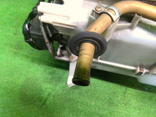 【中古】ランドクルーザー S-HDJ81V カーヒーター 88510-60220