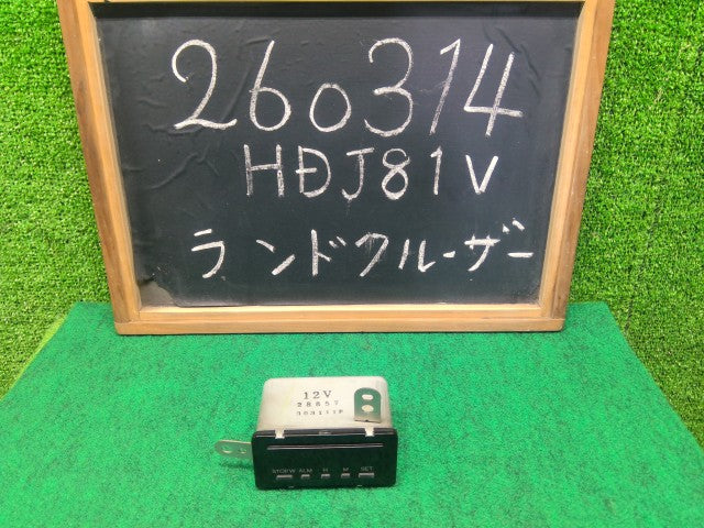 【中古】ランドクルーザー S-HDJ81V 時計 83910-60060