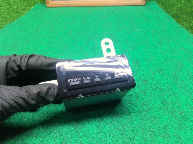 【中古】ランドクルーザー S-HDJ81V 時計 83910-60060