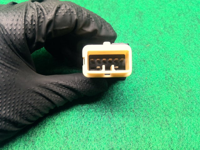 【中古】ランドクルーザー S-HDJ81V ＥＣＴスイッチ 84720-60040
