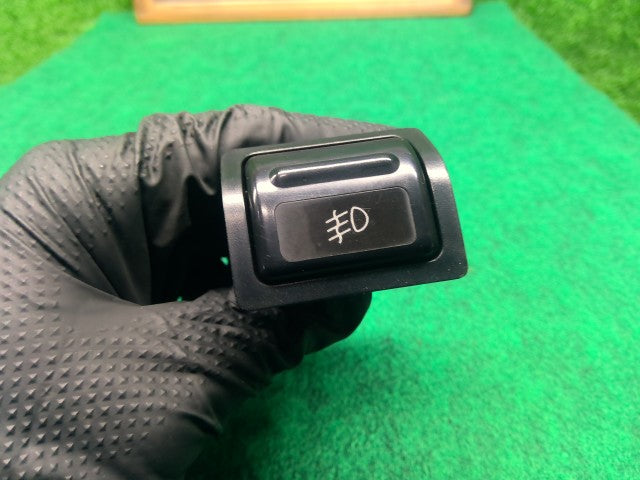 【中古】ランドクルーザー S-HDJ81V フロントフォグ スイッチ