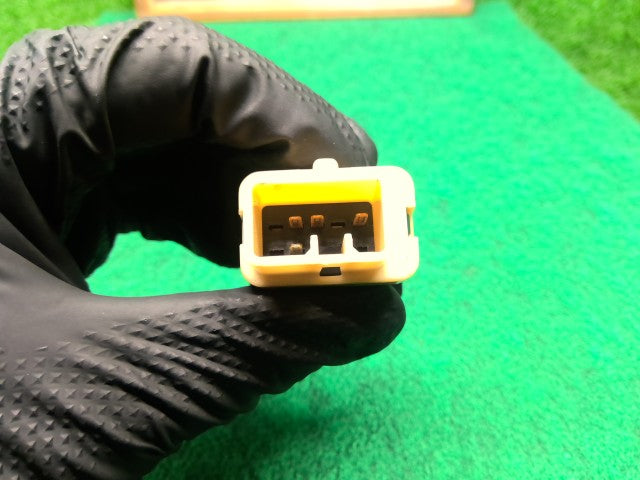 【中古】ランドクルーザー S-HDJ81V フロントフォグ スイッチ