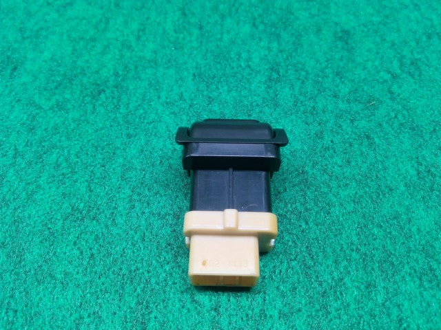 【中古】ランドクルーザー S-HDJ81V フロントフォグ スイッチ