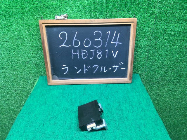 【中古】ランドクルーザー S-HDJ81V パワーステアリングコンピューター 89650-60010