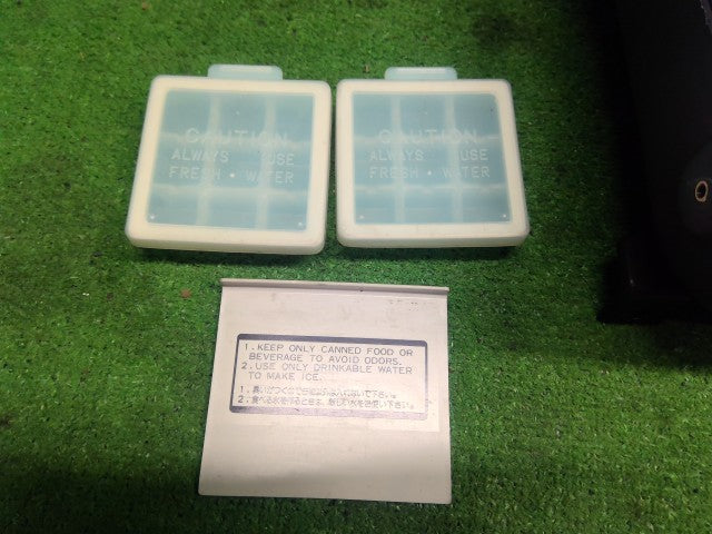 【中古】ランドクルーザー S-HDJ81V センターコンソールボックス 冷蔵庫ジャンク