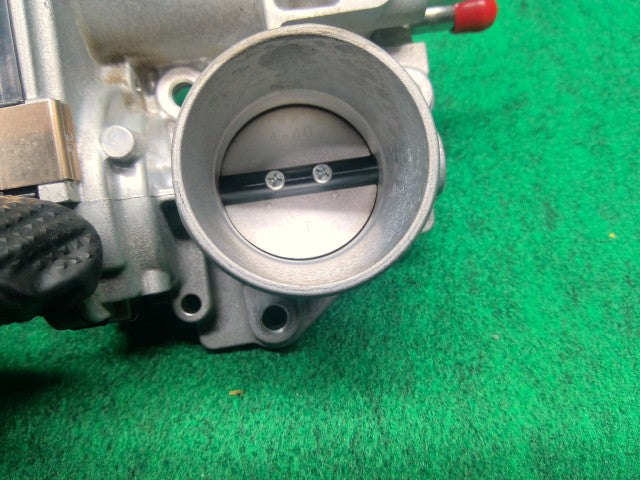 【中古】ハイゼットアトレ 3BD-S700V スロットルボディ 22030-B2070