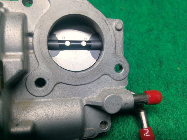 【中古】ハイゼットアトレ 3BD-S700V スロットルボディ 22030-B2070