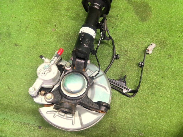 【中古】ハイゼットアトレ 3BD-S700V 左フロントストラットＡＳＳＹ 48520-B9510