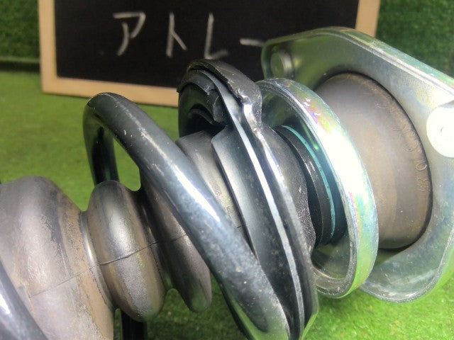 【中古】ハイゼットアトレ 3BD-S700V 左フロントストラットＡＳＳＹ 48520-B9510
