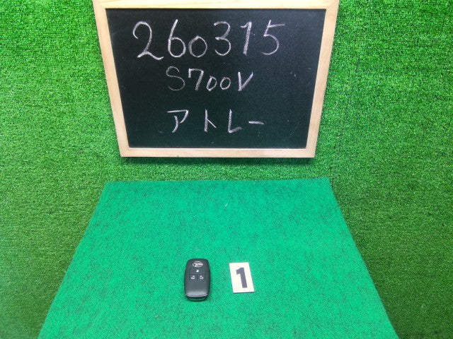 【中古】No1 ハイゼットアトレ 3BD-S700V キーレスリモコン