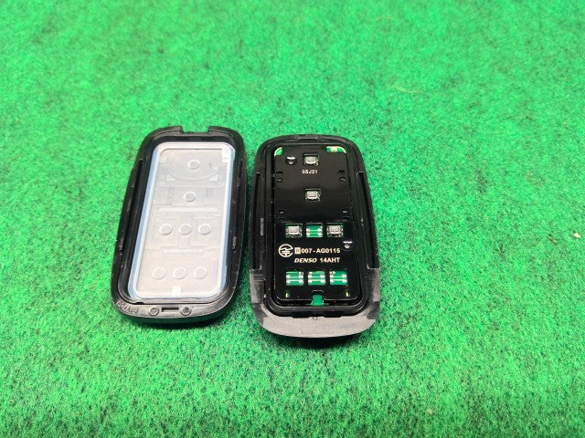 【中古】No1 ハイゼットアトレ 3BD-S700V キーレスリモコン