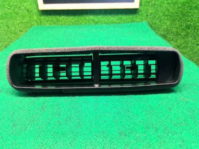 【中古】ハイゼットアトレ 3BD-S700V エアコン吹き出し口 センター