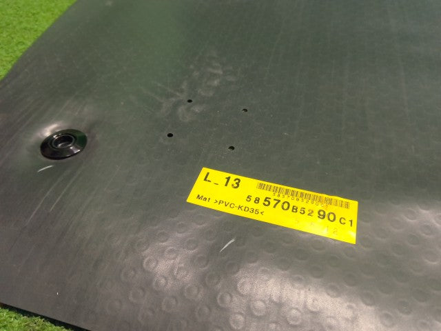【中古】ハイゼットアトレ 3BD-S700V リア ラゲッジマット